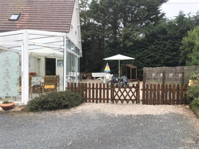Maison Proche De Barfleur Accolee A Un Commerce Anneville-en-Saire Exteriör bild
